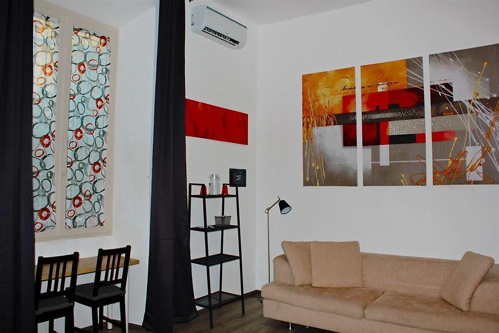 Via Umberto Apartment Rome